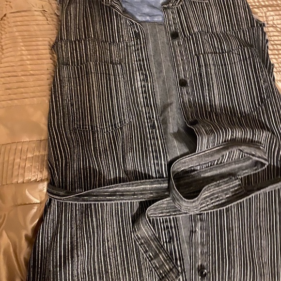 Kroix size 1X and Still in good condition and good material - Picture 8 of 9